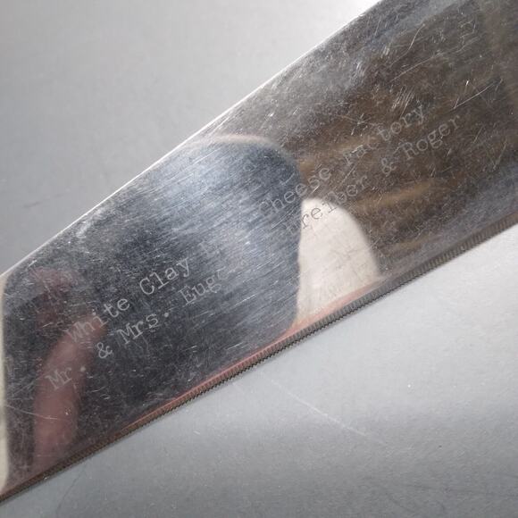 Vintage MCM Golden Yellow Butterscotch Bakelite? Handle Serrated Cake Knife - Picture 3 of 9